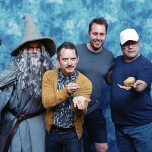 Elijah Wood and Sean Astin at Comic Con Brussels Spring 2024